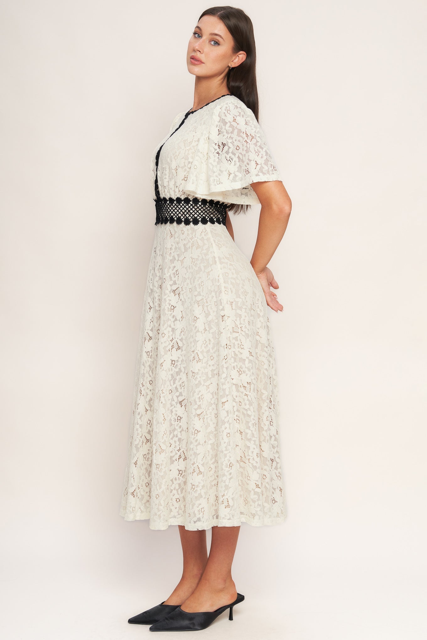 PETITE LUNE WOVEN LACE MIDI DRESS Flying Tomato